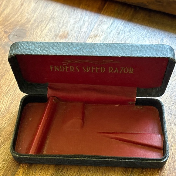 Speed Razor - Black - Picture 3 of 12